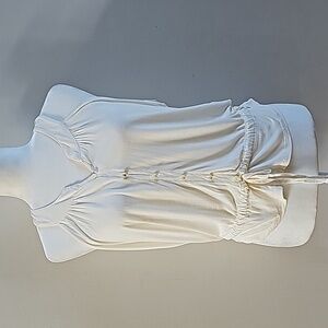 Guess sleeveless cream blouse